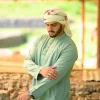  man wearing kurta  