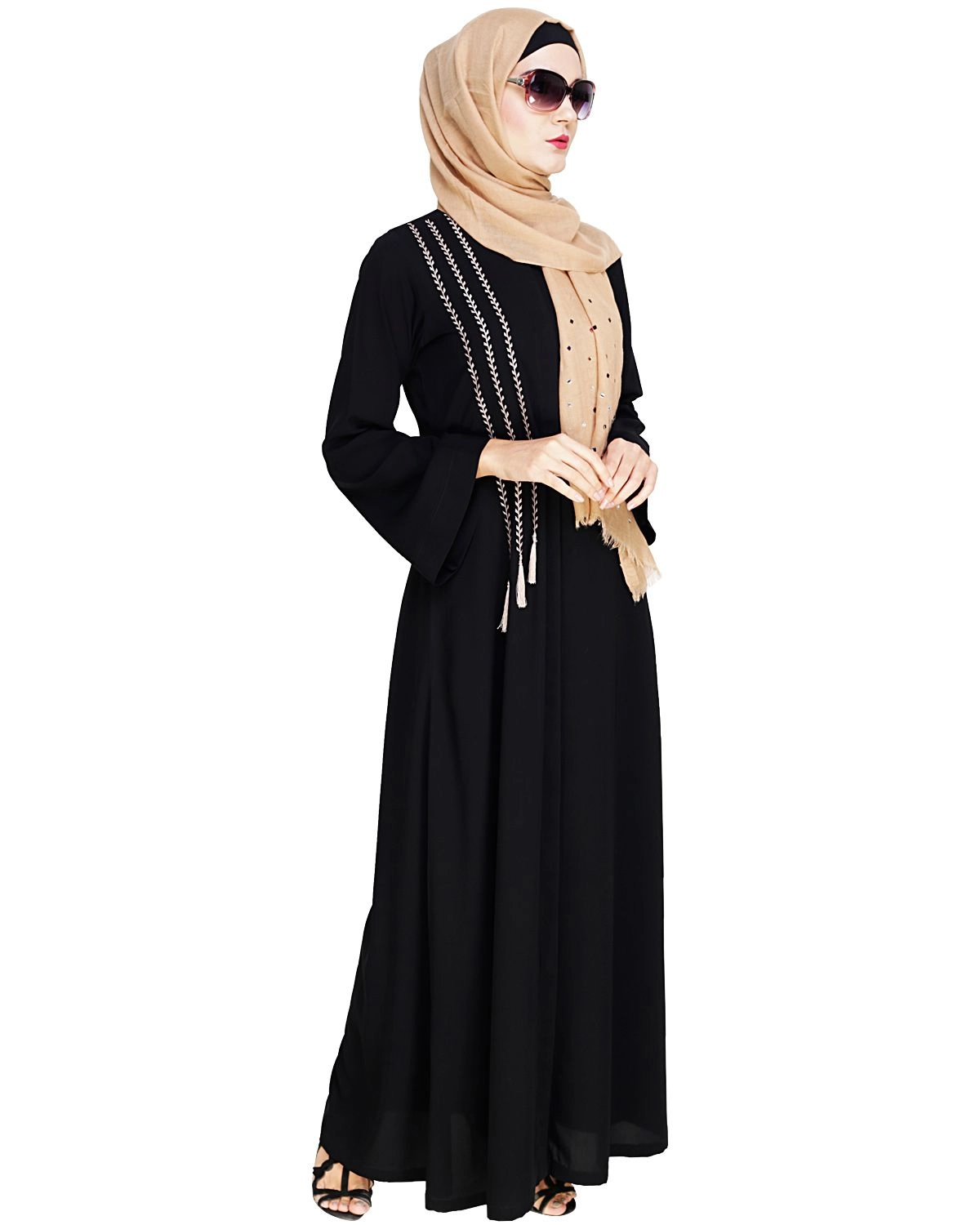 black elegant abaya