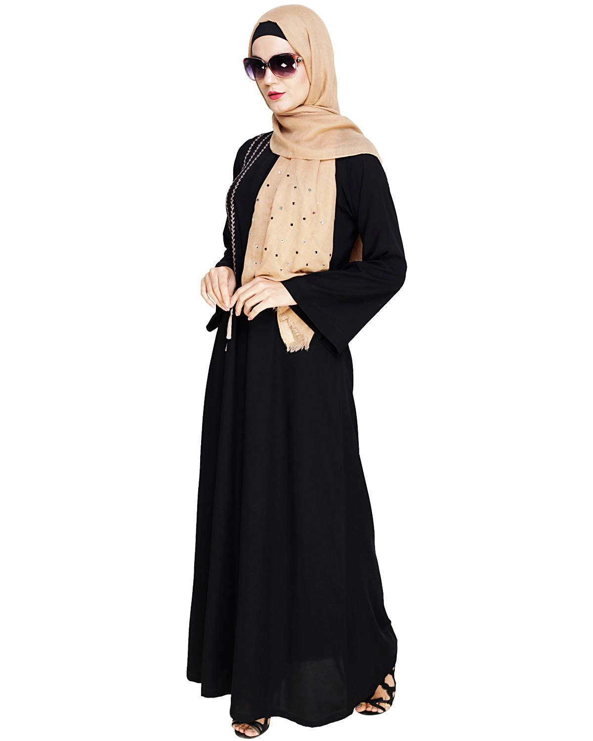 black elegant abaya for females