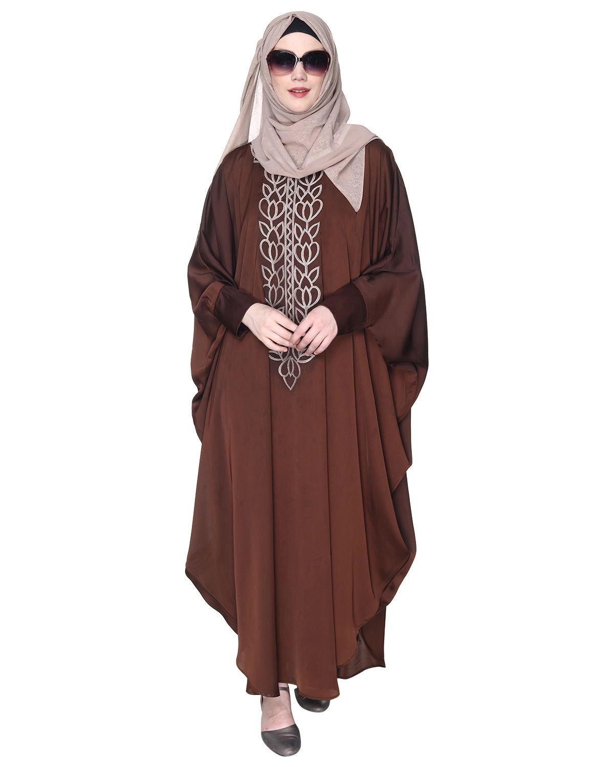 red kaftan with embroidery for girls