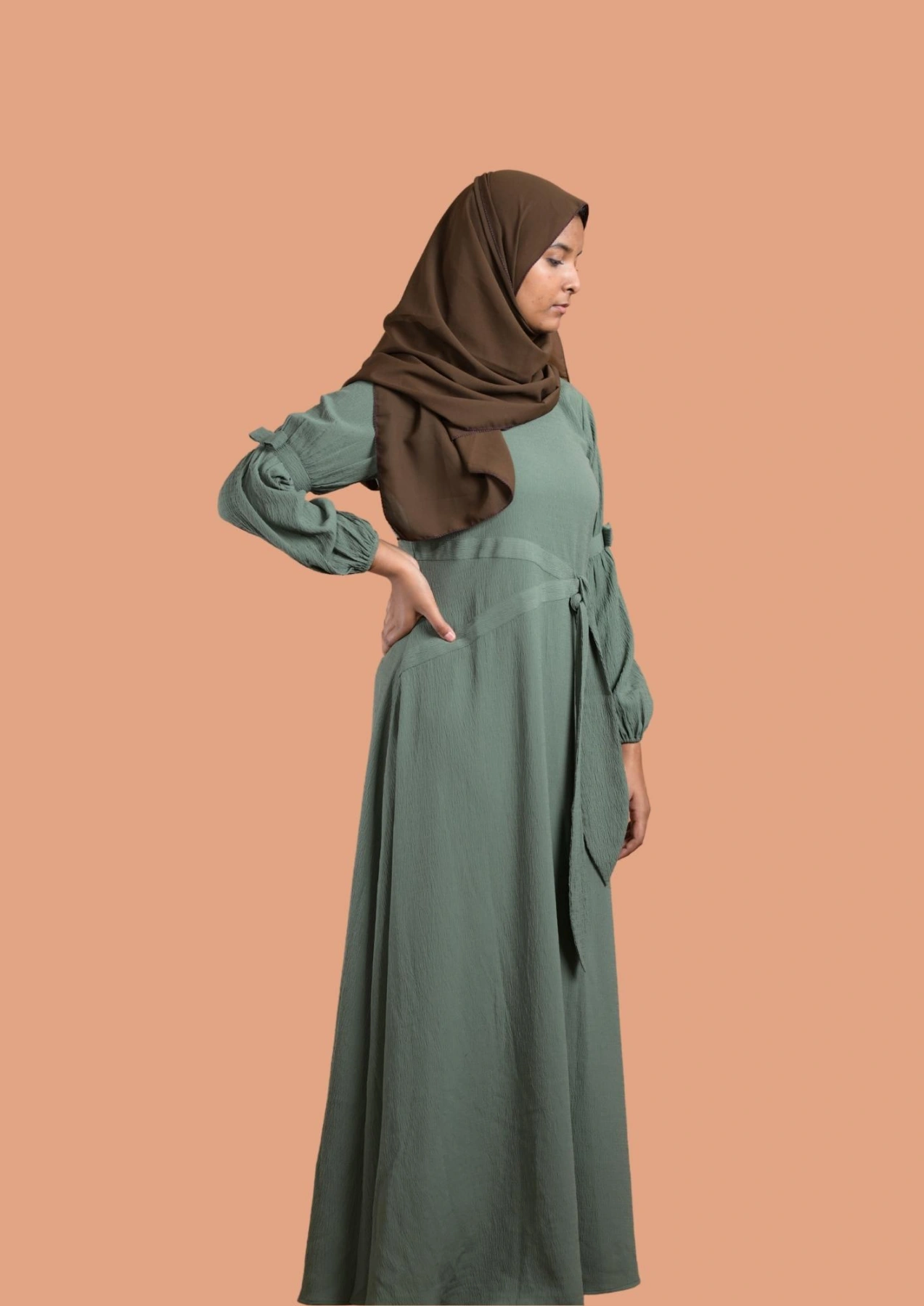 olive abaya for females