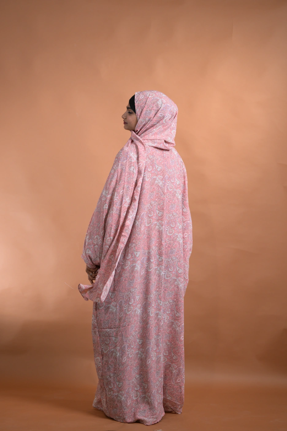 pink floral abaya