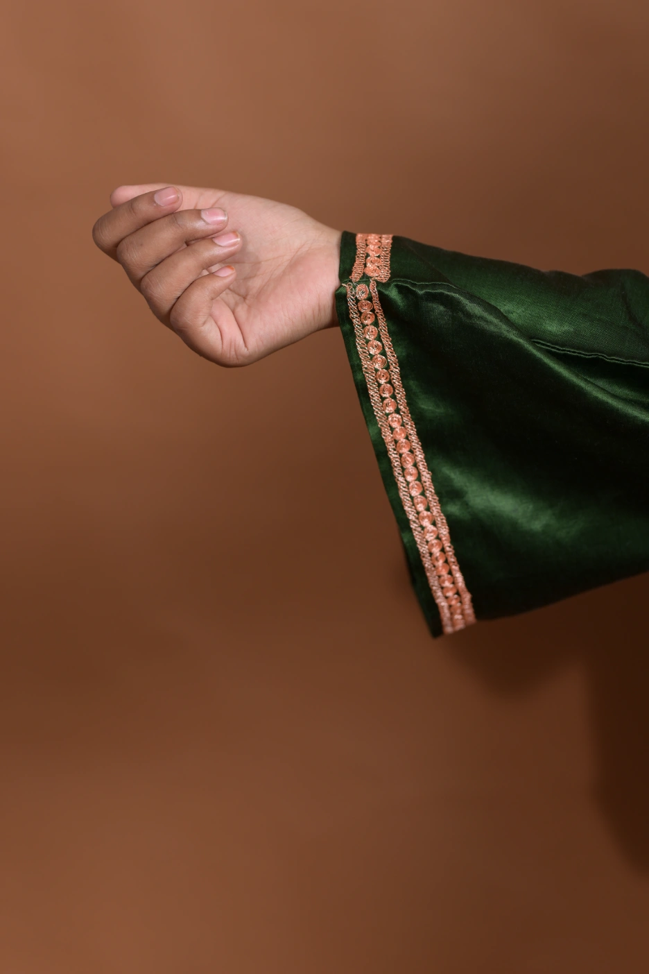 green silk kashmiri pheran for female