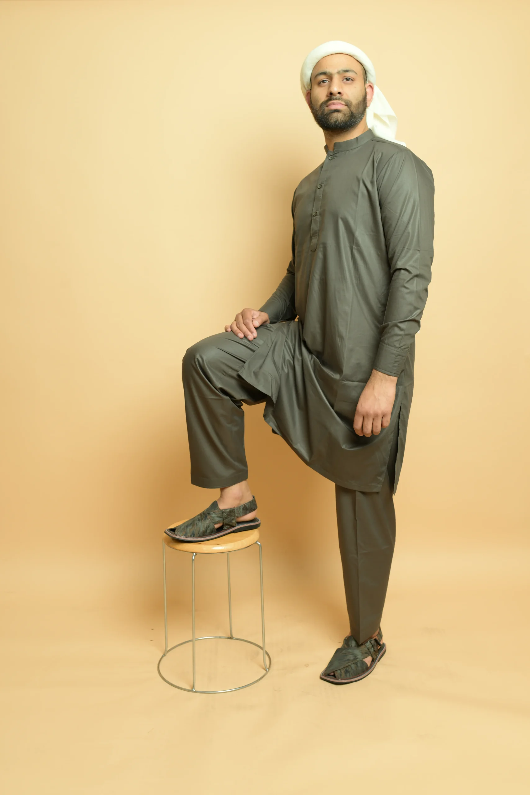 modest grey kameez shalwar