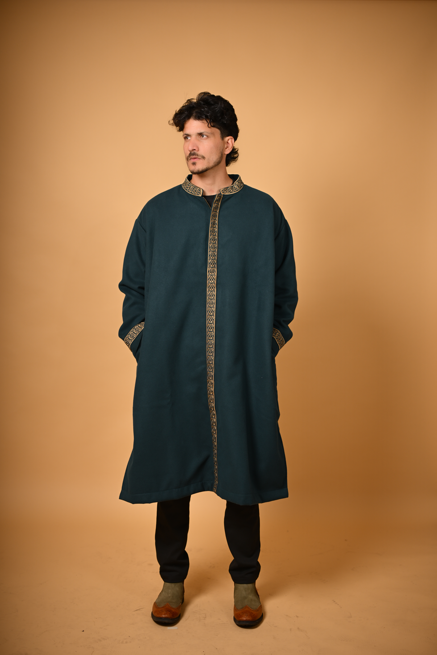 Heritage formal look