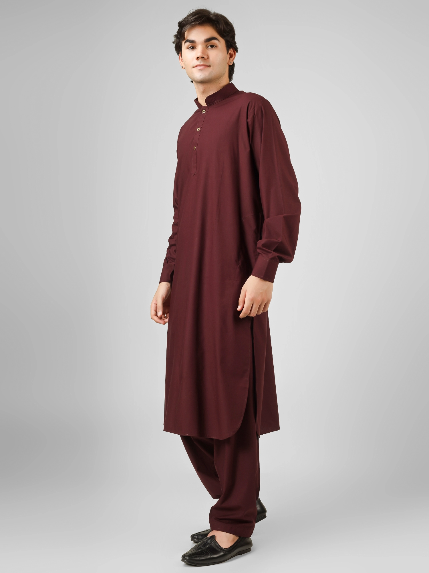simple maroon kameez shalwar