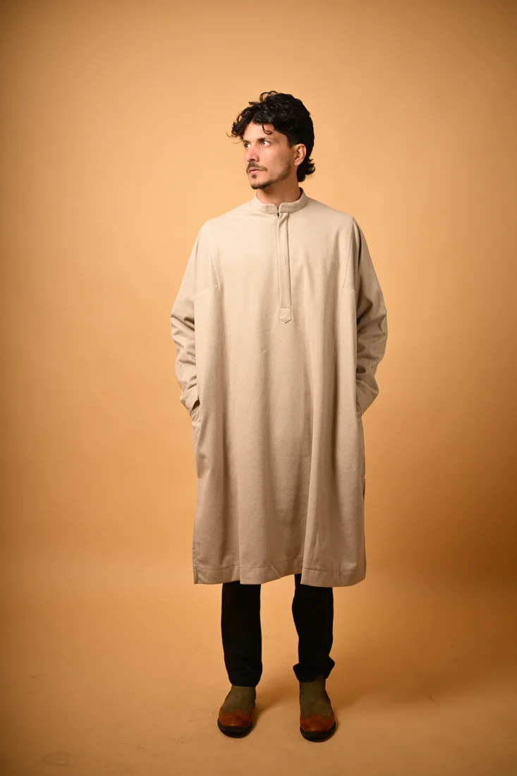dotted pattern pheran