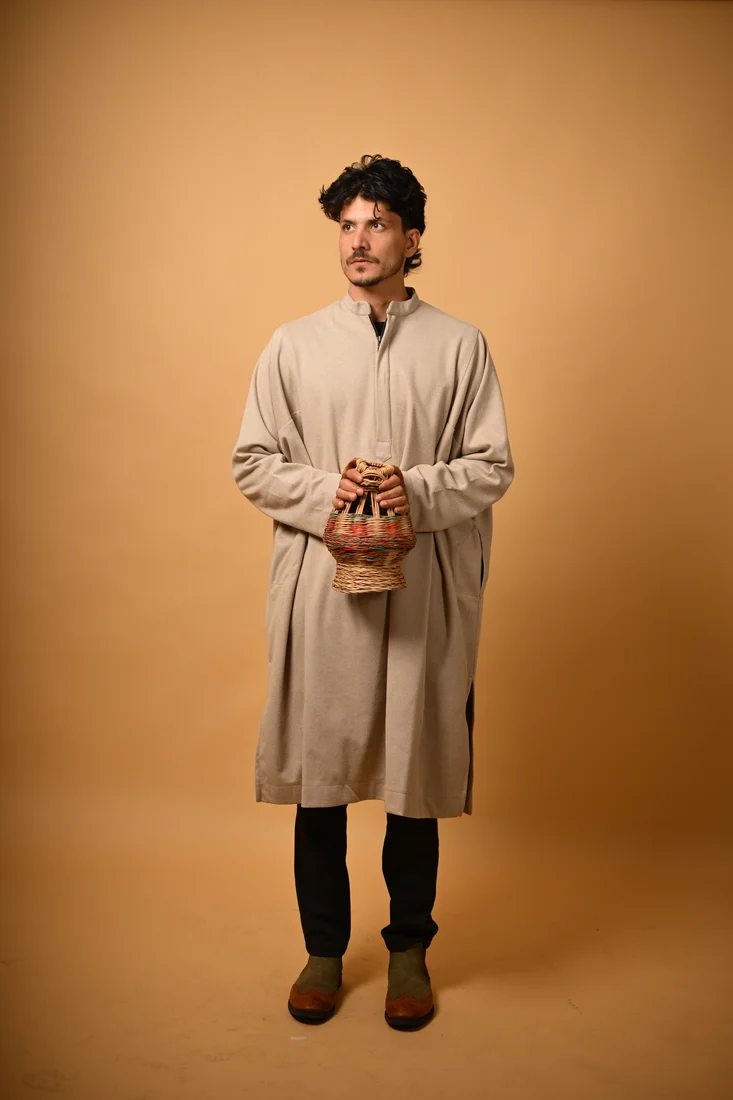 dotted pattern pheran