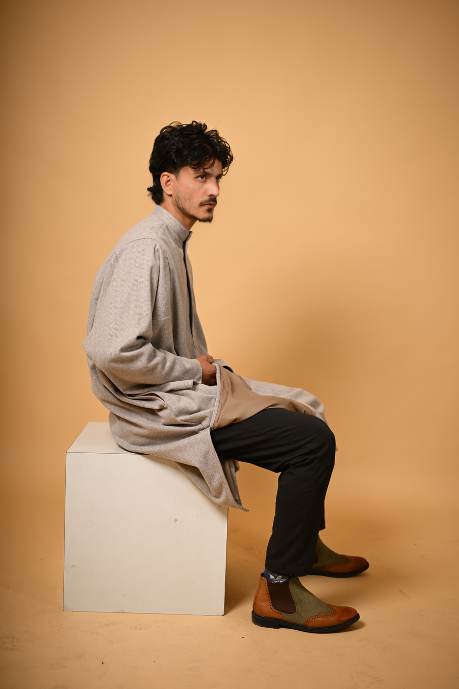 herringbone pattern pheran