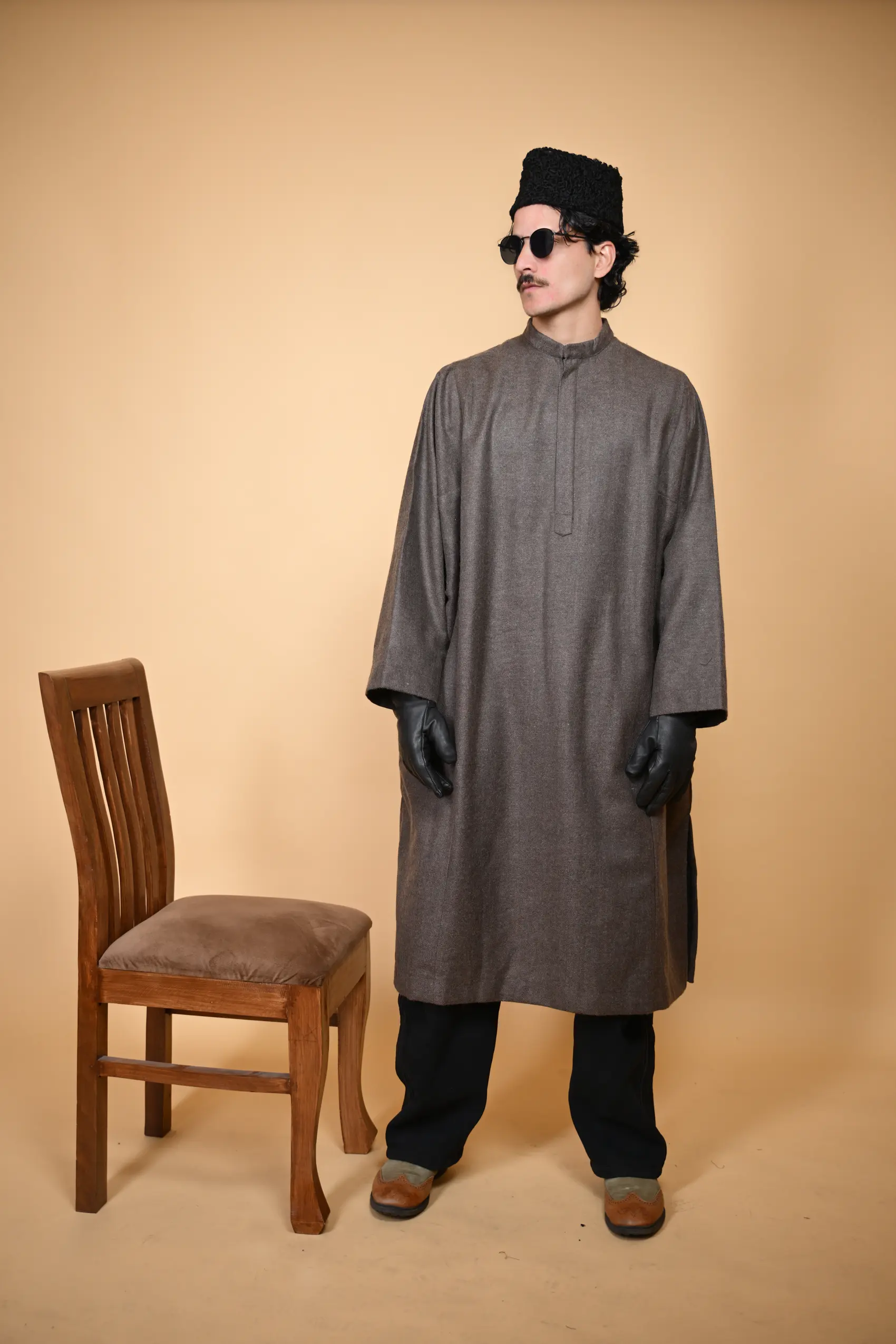 men wearing kashmiri firan