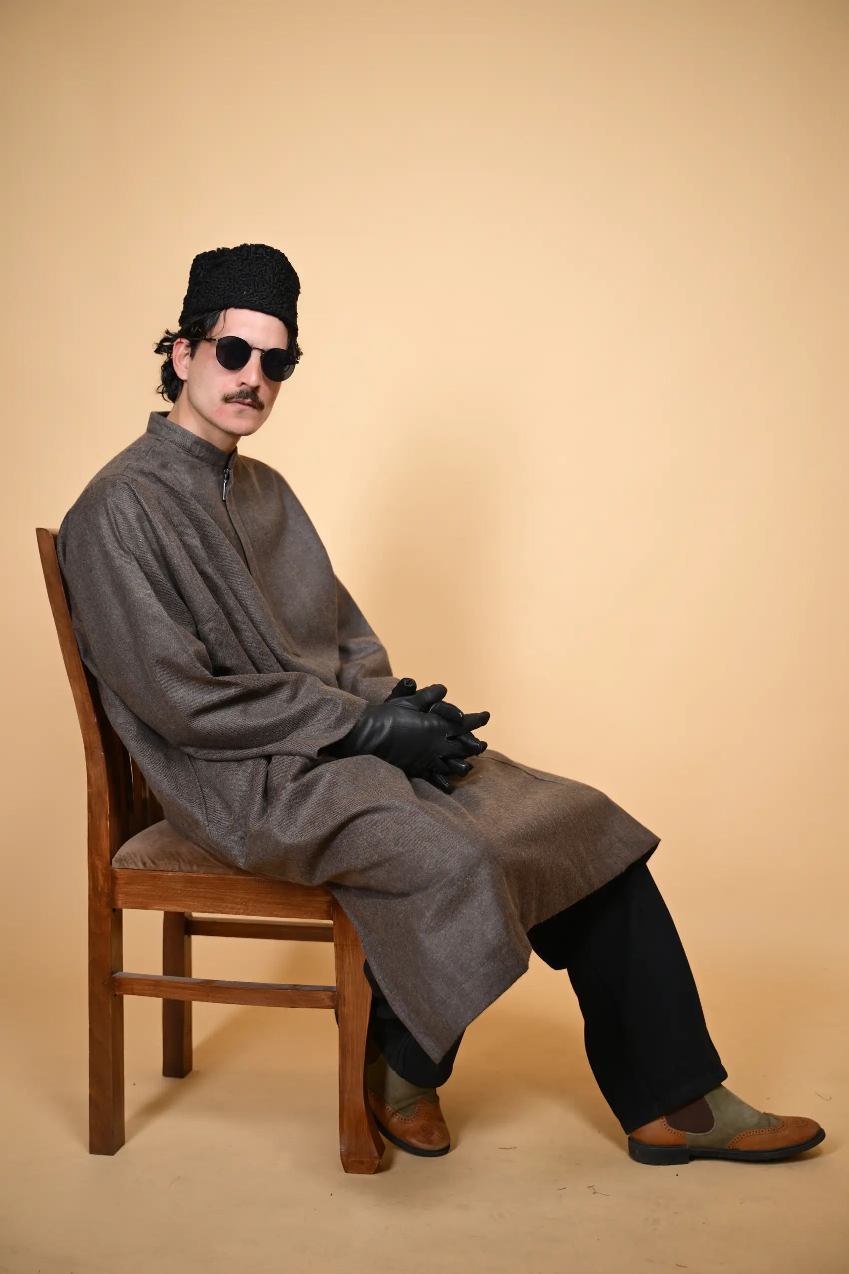men wearing kashmiri firan