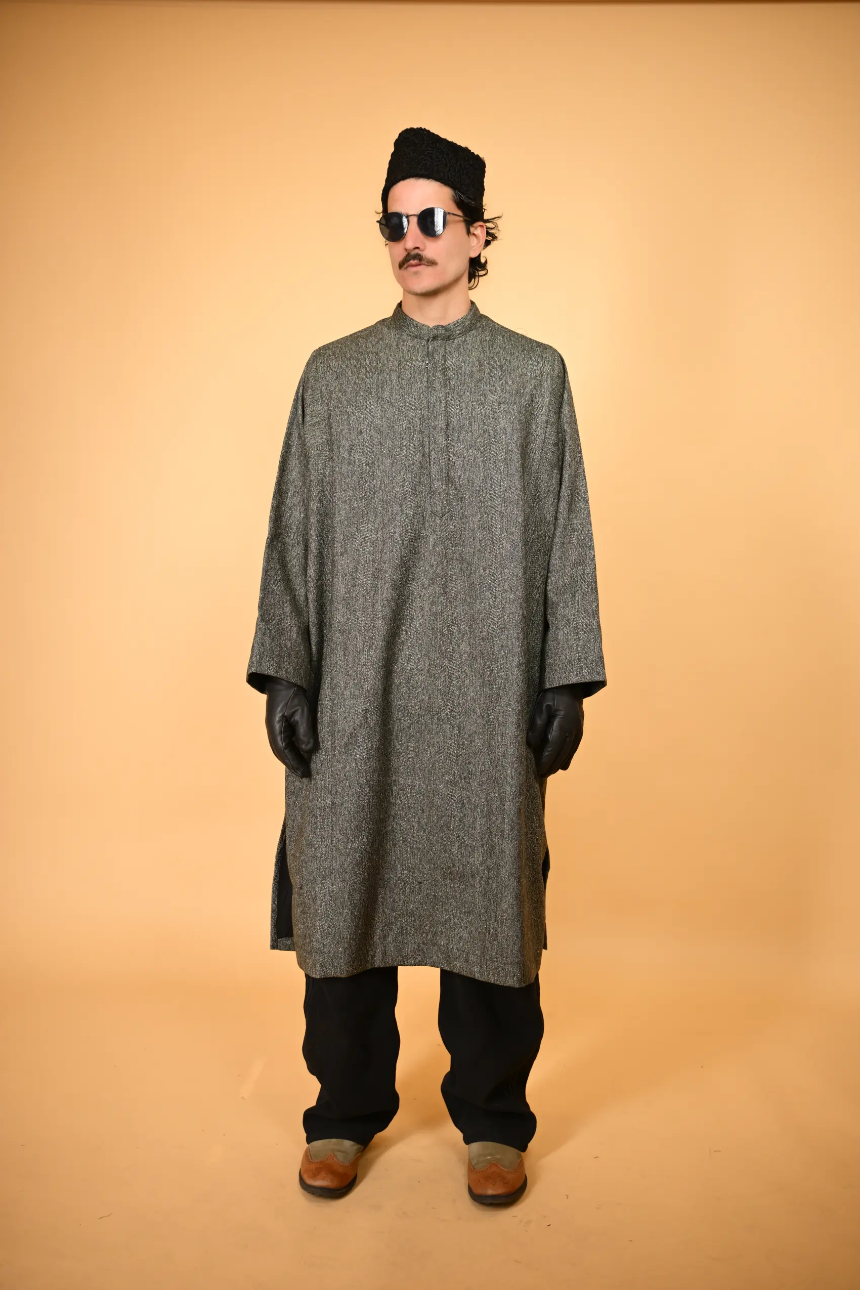Kashmiri pheran for mens
