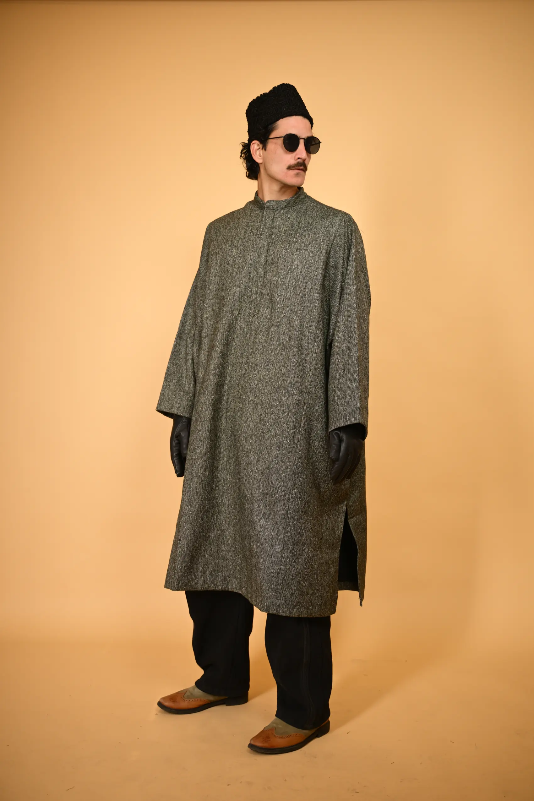 Kashmiri pheran for mens