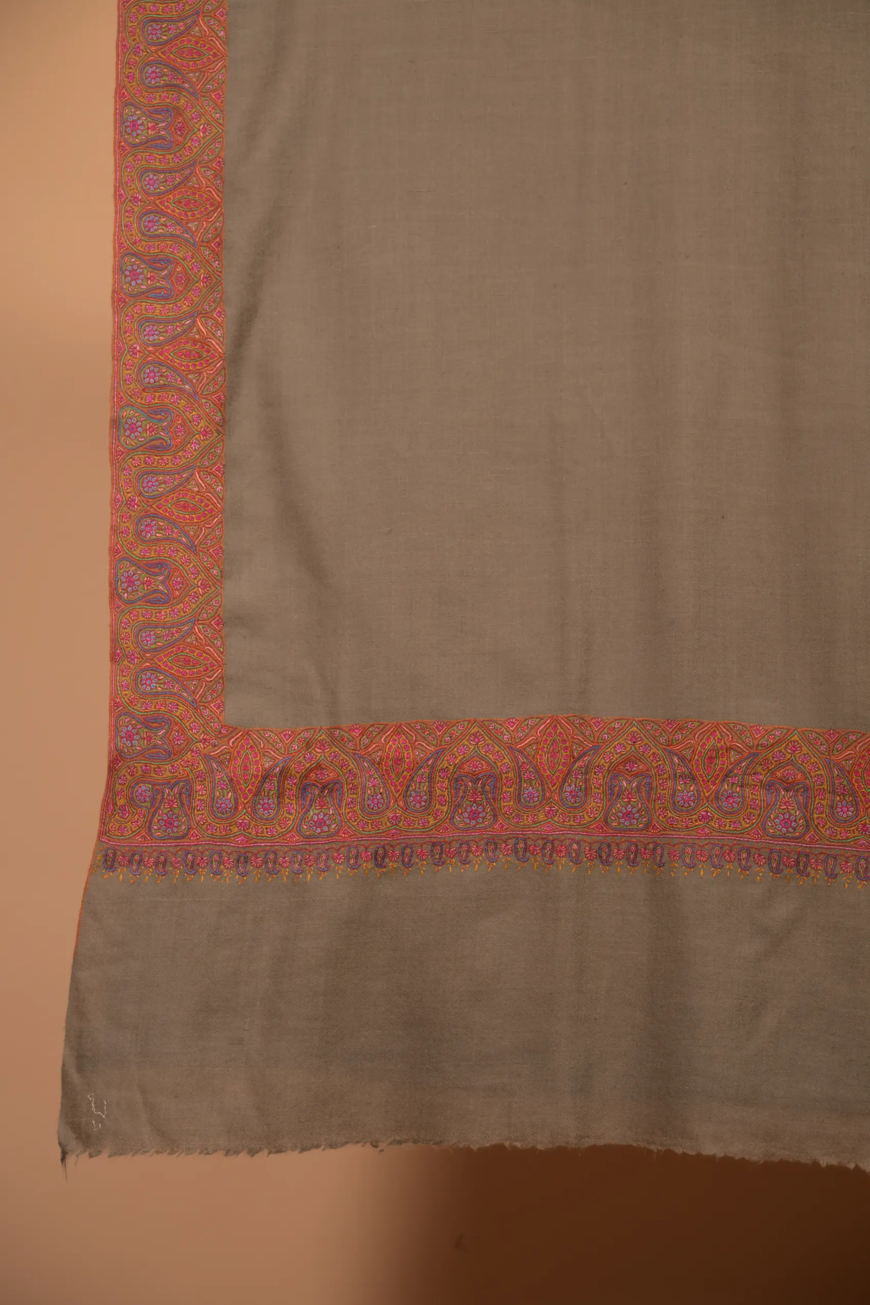 Â kashmiri pashmina shawlÂ