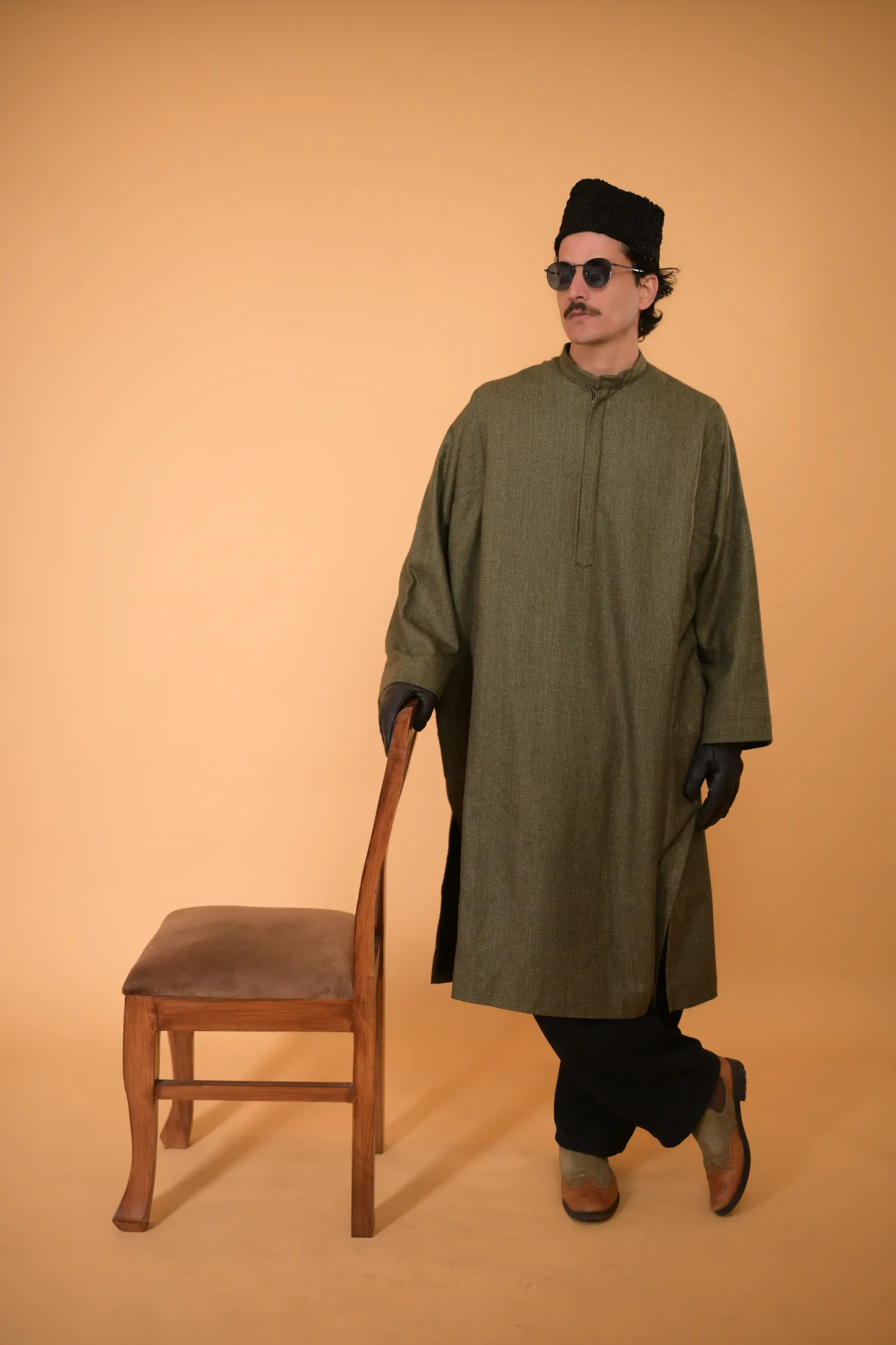men wearing Kashmiri pheran