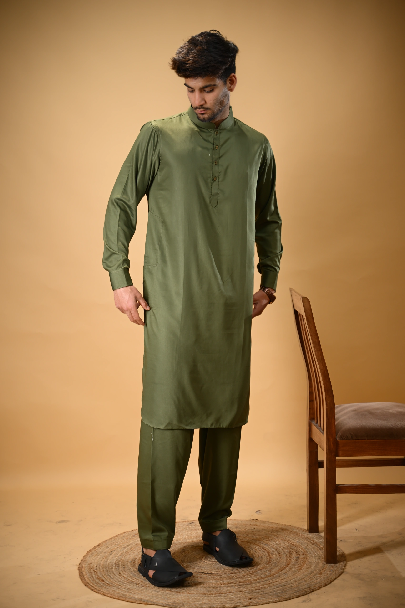 Forest Green Luma Mandarin Collar Kameez Shalwar - Image 7