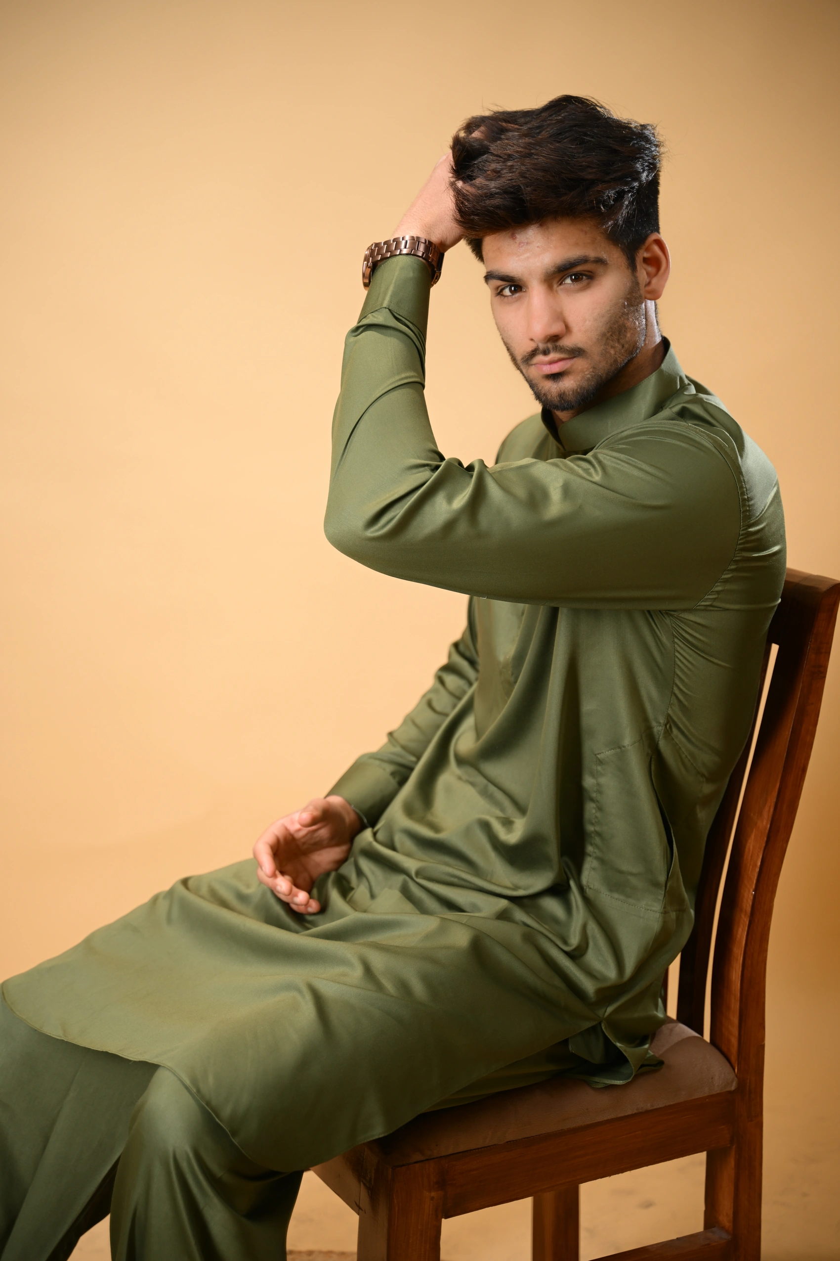 Forest Green Luma Mandarin Collar Kameez Shalwar - Image 4